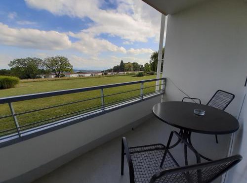 Appartement mit schönem Blick auf die Berge und Indoorpool