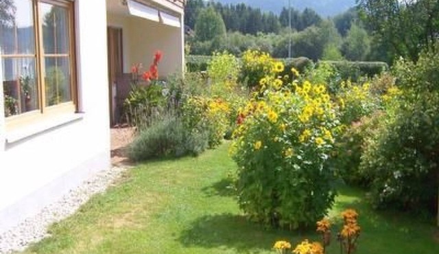 Appartement mit Terrasse, Garten und Grill by Interhome