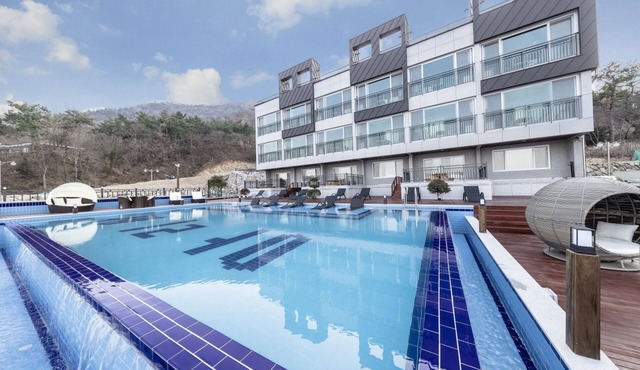 Aria Pension Resort