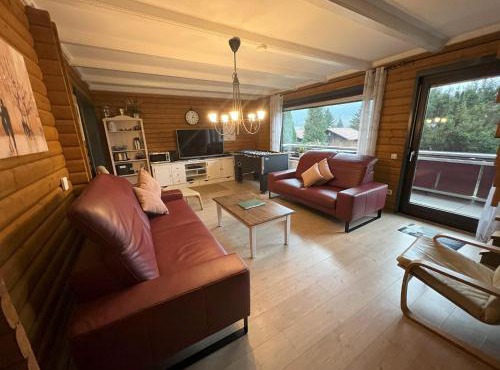 Arrach Haus 43 Talblick Ferienwohnung 1 mit Dachgeschoss