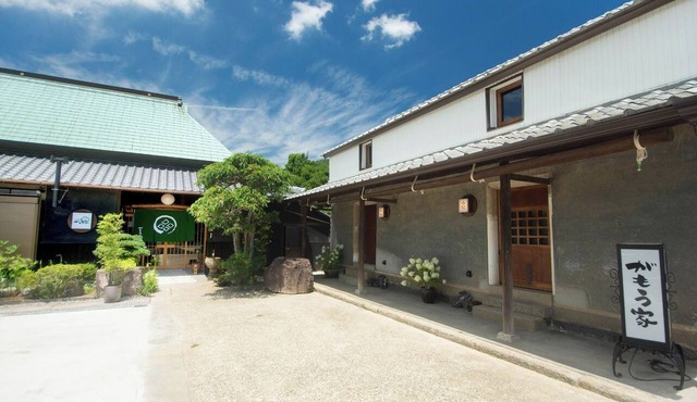 Ayaori Twostory room with revolving ninja door nonsmoking/Sakaide Kagawa