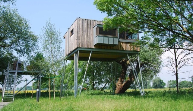 Baumhaus Lotti Comfortable holiday residence