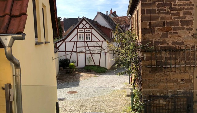 Beautiful 2-room apartment in Prichsenstadt old town