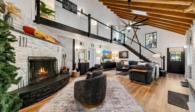 Beautifully Redesigned 5Br, Near Lake and Heavenly