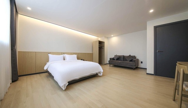 Benikea Cheonan Tourist hotel