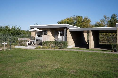 Blankwasserweg 131 Lensterstrand Oase Bungalow 1