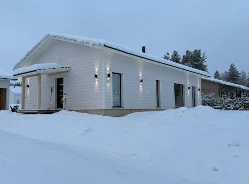 Brand new Villa puomikuja