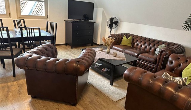 Brauberger's Vacation Rental - 3rd Floor: Vacation Rental (2 bedrooms, shower)
