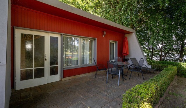 Bungalow '7 - Klaus' with Private Terrace and Wi-Fi