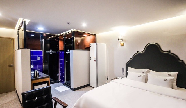 Busan Oncheonjang Hotel Mithuna