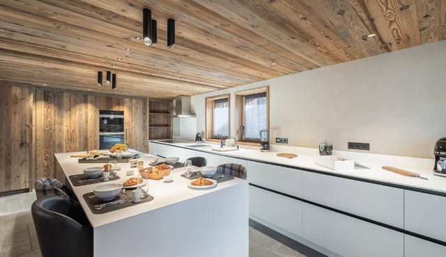 Chalet rénové avec piscine, sauna et hammam pour 14 personnes à Saint-Martin-de-Belleville - FR-1-570-54