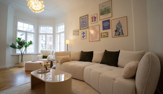 Charles & Kätchen Design Zentrum, Waldstraßenviertel