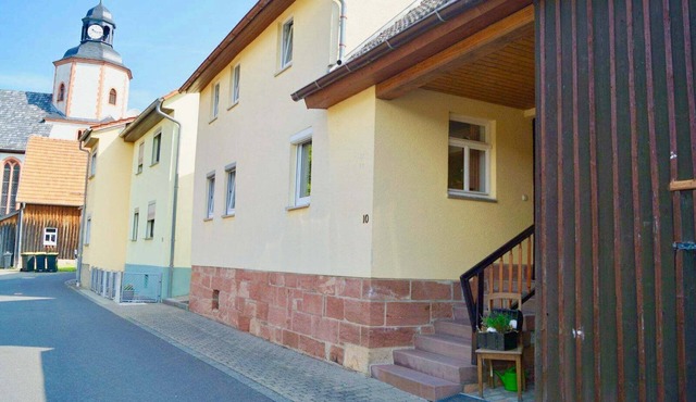 Charmantes Ferienhaus mit Naturgarten