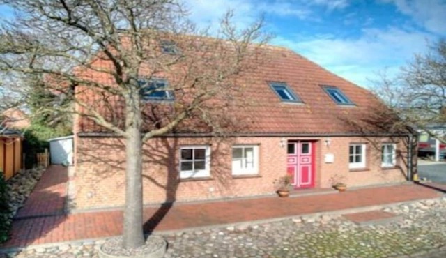 Charmantes Haus mit Garten in Petersdorf