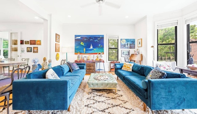 Charming 4BR Retreat w Outdoor Living + Style