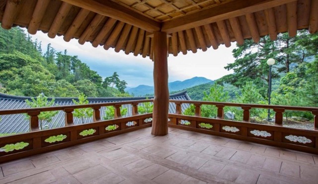 Chungju Solnaeeum Hanok Pension