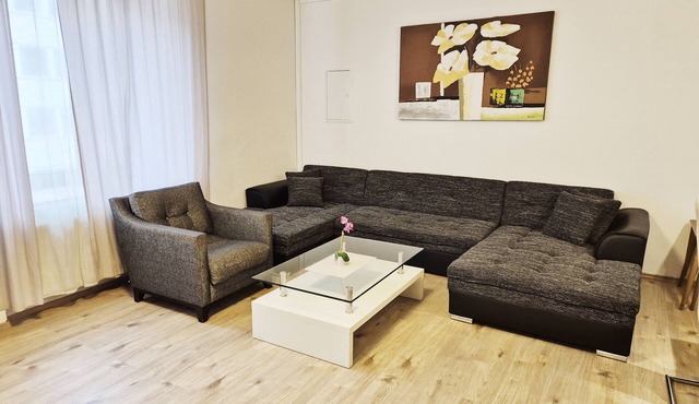 City Center Stays/Deluxe Apartment
