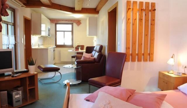 Cozy vacation home (40sqm) with balcony