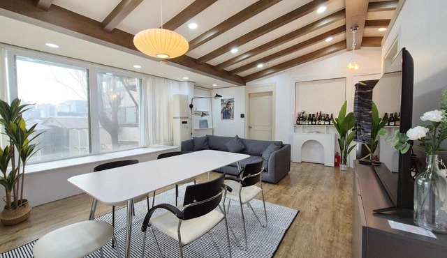 Com'A stay Hongdae 3Bedroom Subway5min