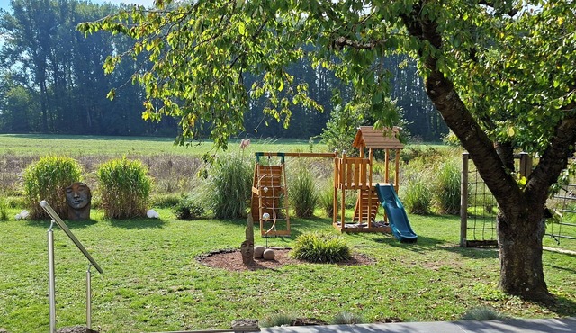 Comfortable 3-room vacation apartment with a view of nature near Würzburg