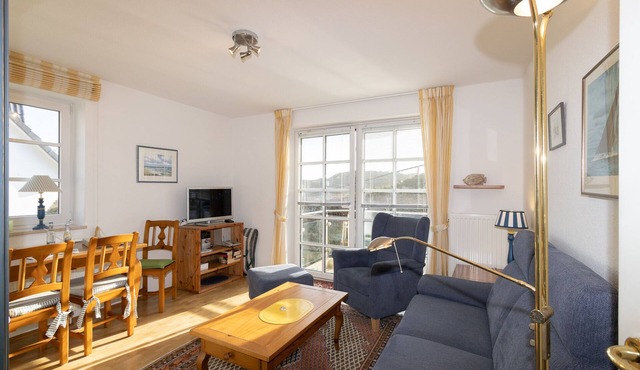 Comfortable and generously proportioned 3-room apartment