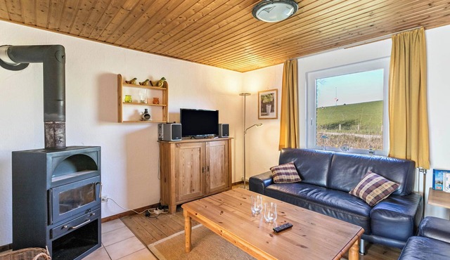 Comfortable Apartment “Deichgraf 1” close to the Sea with Wi-Fi