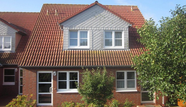Comfortable holiday center house with its own garden directly at the nature reserve