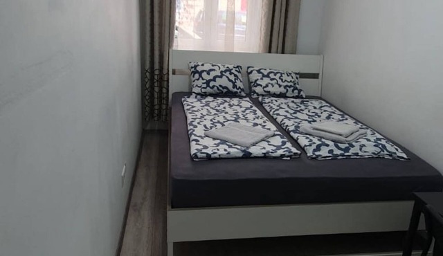 Comfortable Room 15 Min to Enkplatz Metro