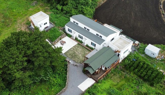 Contain Jeju-Darangswi
