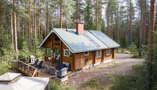 Cottage with Hot tub and Sauna