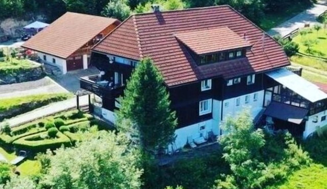Country house on the Dachsberg
