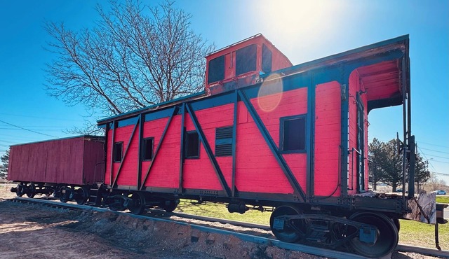 Cozy, Charming, Historic Stay at The Railyard Louisville - Walk to Downtown!