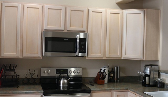 Cozy furnished townhouse with high-speed internet