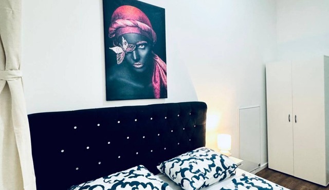 Cozy Stay for 2, Conveniently Near Atzgersdorf