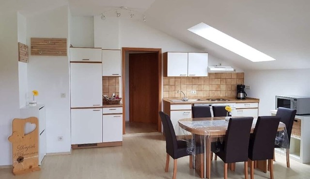 Cozy vacation apartment with balcony (75 sqm)