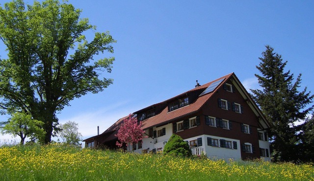Cozy vacation apartment Allgäu/Lake Constance with far-reaching views