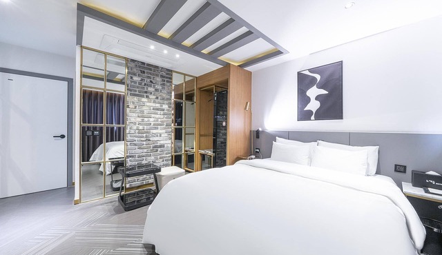 Dangjin Newcastle Hotel
