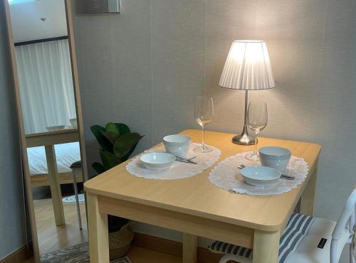 Deluxe Modern Near Dongmyo