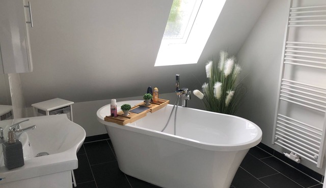 Dog-friendly Harz vacation home with fireplace, garden & space for 10 people