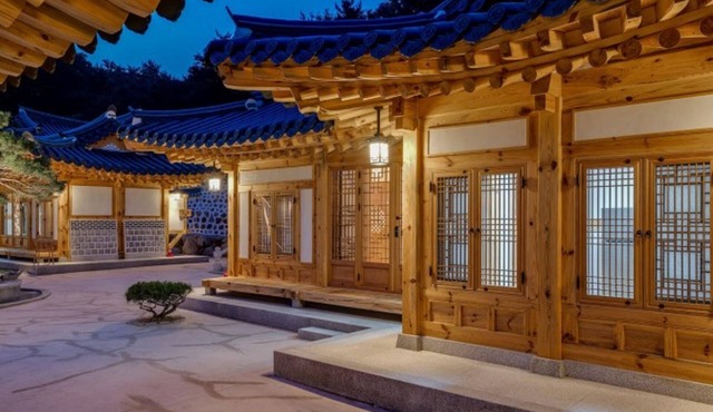 Donghae Hanok Donganjae Pension