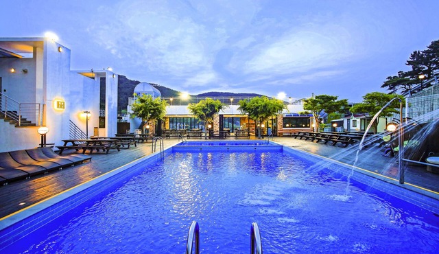 Doya Family Hotel