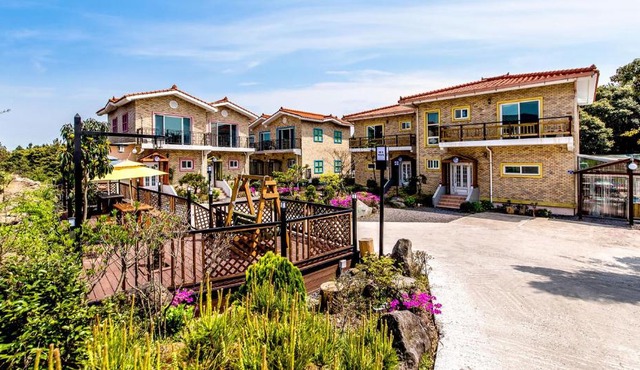 Eco Resort