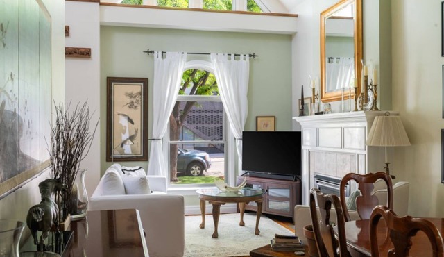 Elegant 3-bedroom Victorian house in Denver's Lower Highlands