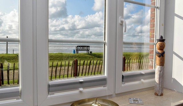 Experience relaxing days in our cozy apartment on Langeneß, Hallig