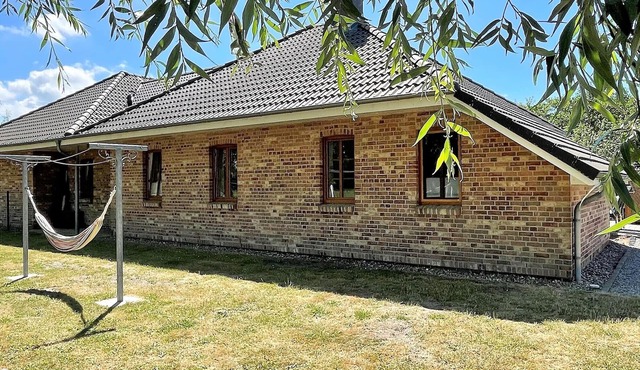 "Experience Tranquility and Comfort at Ferienhaus Lena – Your Perfect Getaway!"