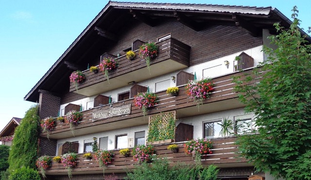Ferienhaus für 23 Gäste mit 300m² in Neukirchen Beim Heiligen Blut