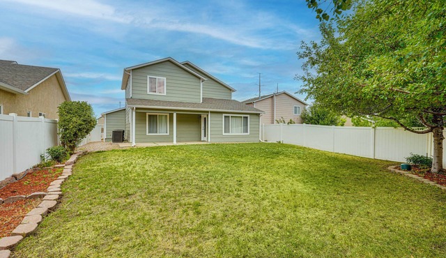 Family Home w/Fenced Yard in Pueblo: 5 Mi to Dtwn