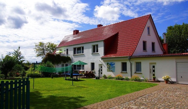 Ferienwohnung Wiesenblick - zentral auf der Insel Rügen