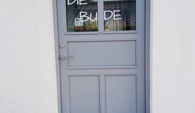 Fisherman's chic "Die Bude" at the port of Maasholm
