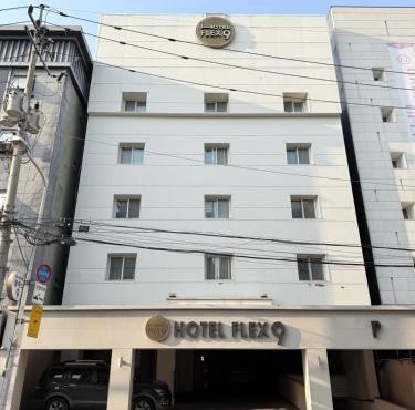 Flex 9 Hotel